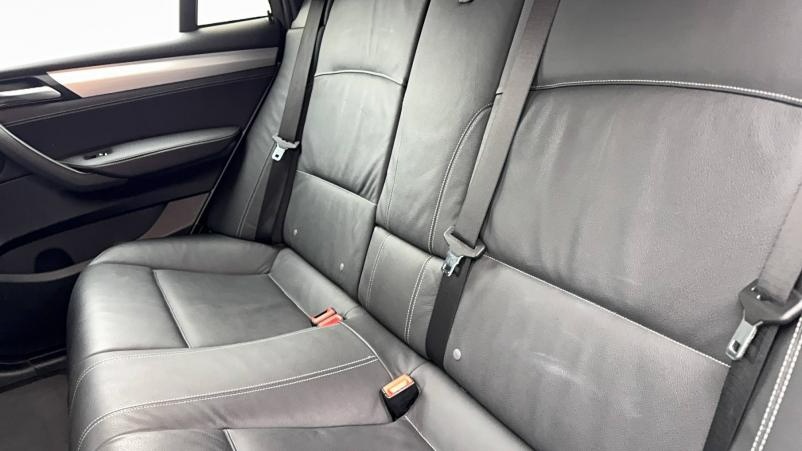 
								Bmw X4 xDrive30d full									